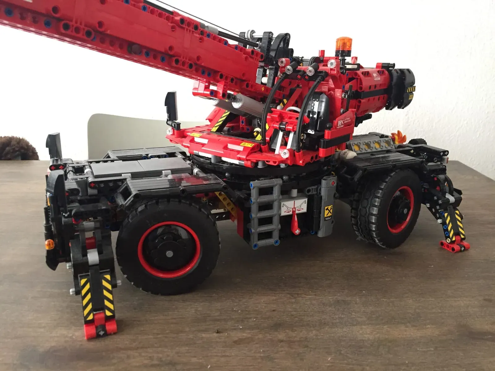 Lego Rough Terrain Crane, detail view